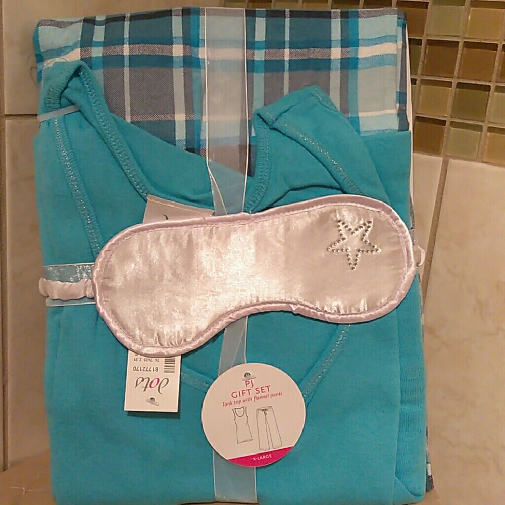 Dots pj gift set